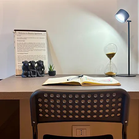 Reuetta - Elegant And In *