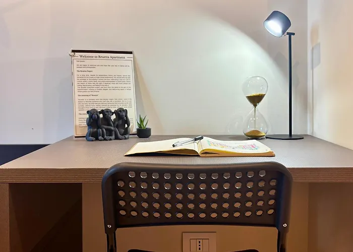 Reuetta - Elegant And In *